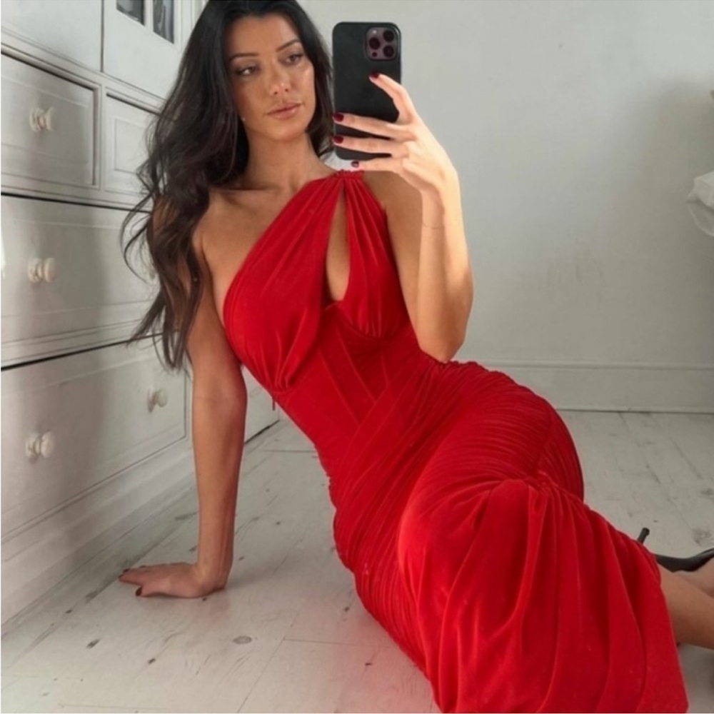 NWOT House of CB Valentina Scarlet Red Cutout Midi Dress sz XS PLUS CUP